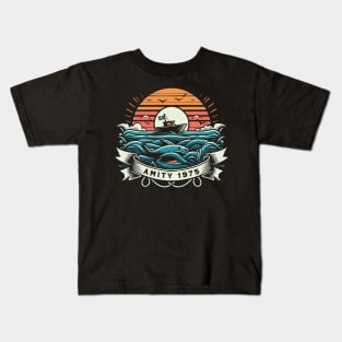 Amity 1975 Vintage Fan Art Kids T-Shirt